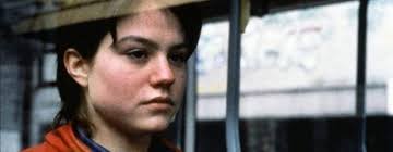 新品未開封 ロゼッタ DVD 1999年 フランス映画 エミリー デュケンヌ Amazon.co.jp: ロゼッタ [DVD] : エミリー・ドゥケンヌ, オリヴィエ